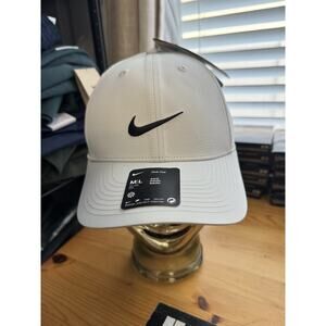Nike Club Cap Dri-Fit Performance Adjustable Hat Photon Dust S/M FZ9035 025 NWT